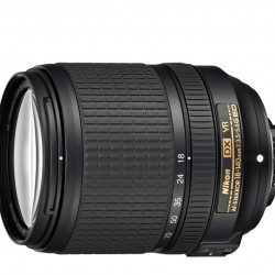 Nikon AF-S DX NIKKOR 18-140mm f/3.5-5.6G ED VR Lens